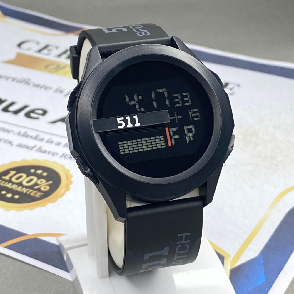 Digital Display Round Dial Multifunctional Sports Watch For Men