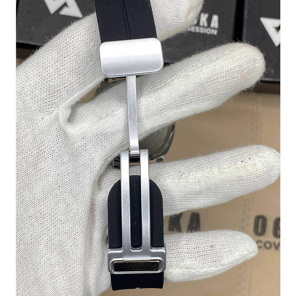 Universe Point Magnetic Lock  & Silicone Straps Watch